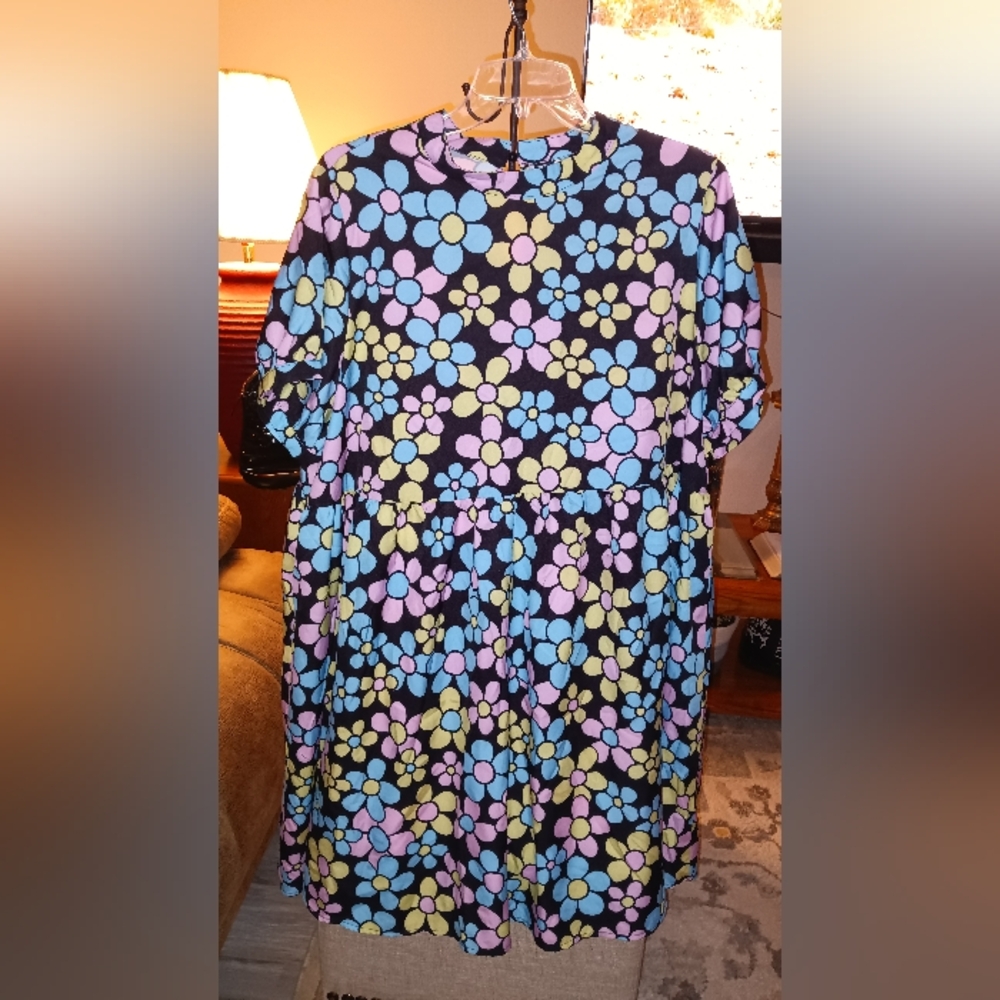 SHEIN Black Floral Shift Dress with Blue, Pink & Yellow Flowers